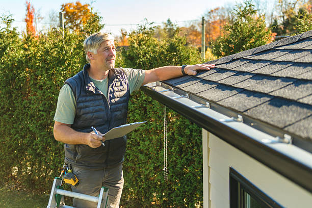 Professional Roofing technician working in Dalbo, MN